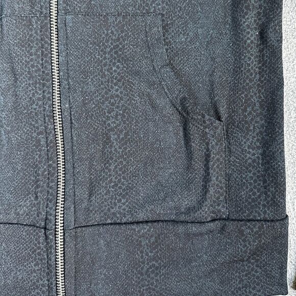 NWT REVOLVE Michael Lauren Full Zip Grey Snake Print Hoodie Pockets Thumbholes S - Picture 6 of 16